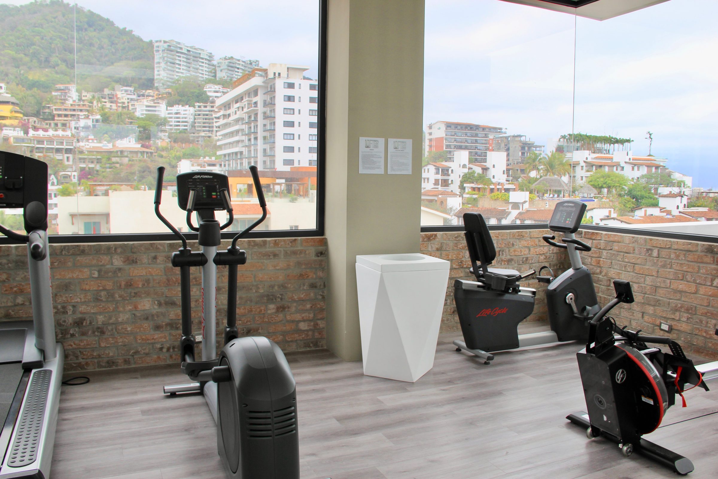 Gym02